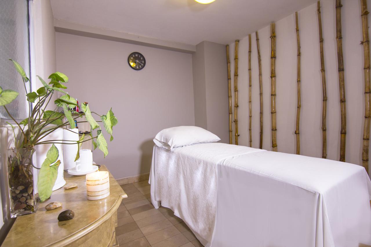 Hotel Libertador Loja Eksteriør bilde