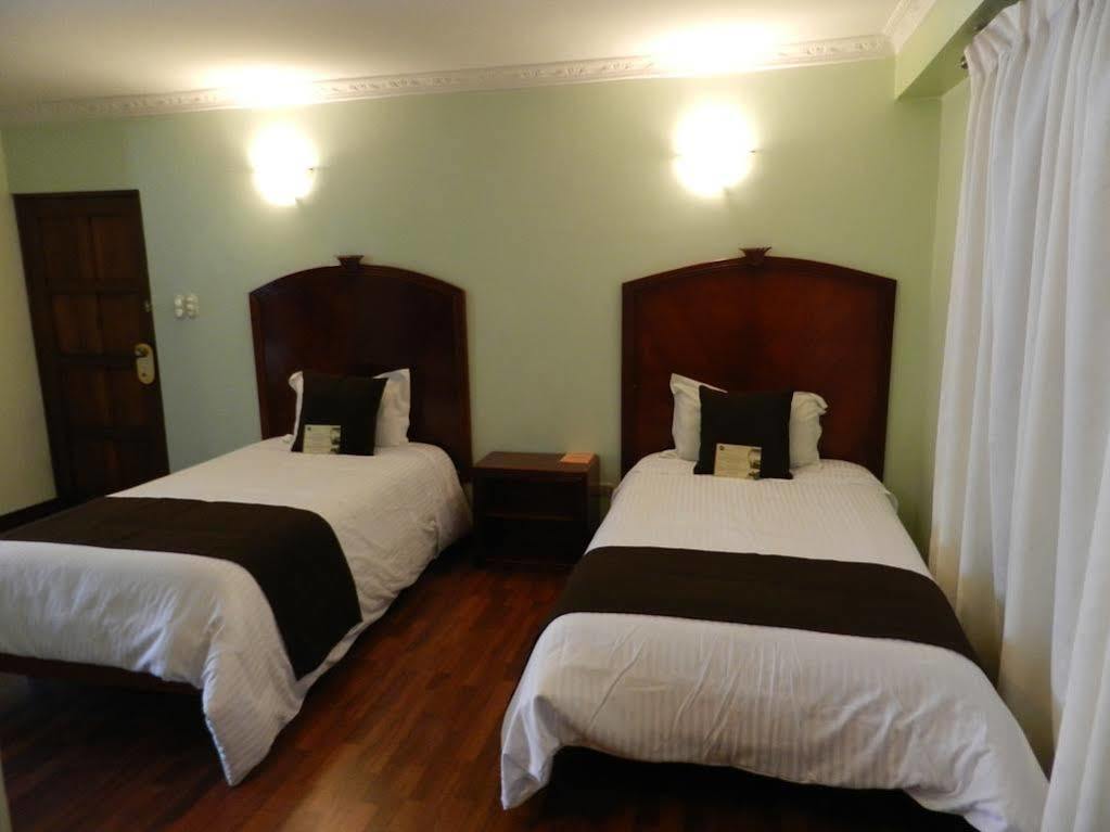 Hotel Libertador Loja Eksteriør bilde