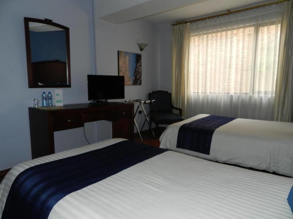 Hotel Libertador Loja Eksteriør bilde